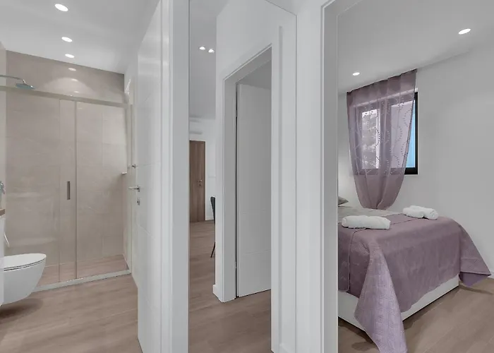 Apartman Ela *