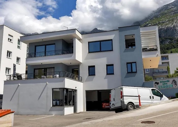 Daire Ela Makarska